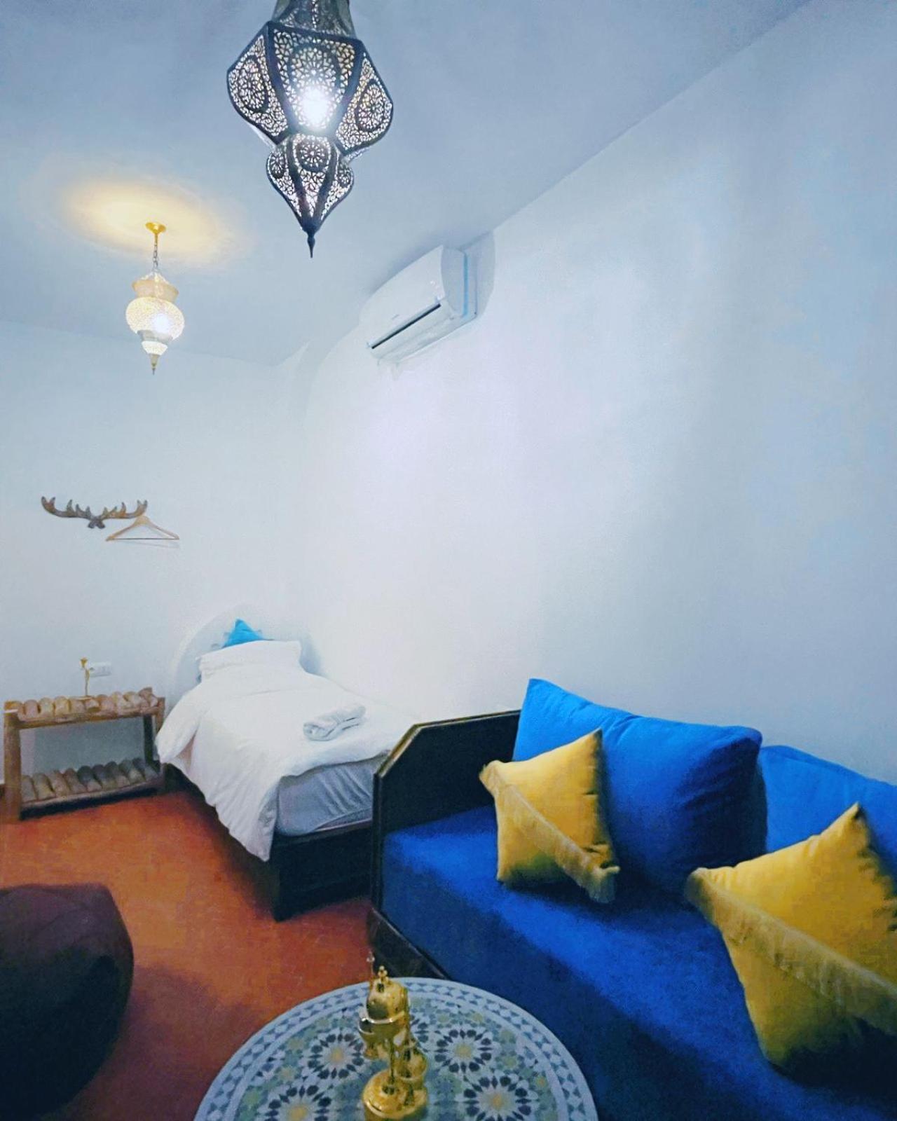 Hotel Riad Bab Mahruk Chefchaouen Esterno foto